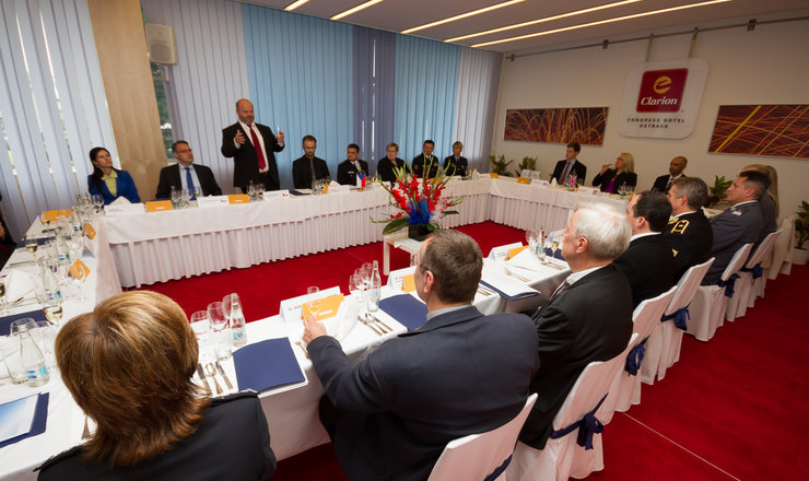 OSTRAVSKÝ CLARION HOSTIL BEZPEČNOSTNÍ ESA