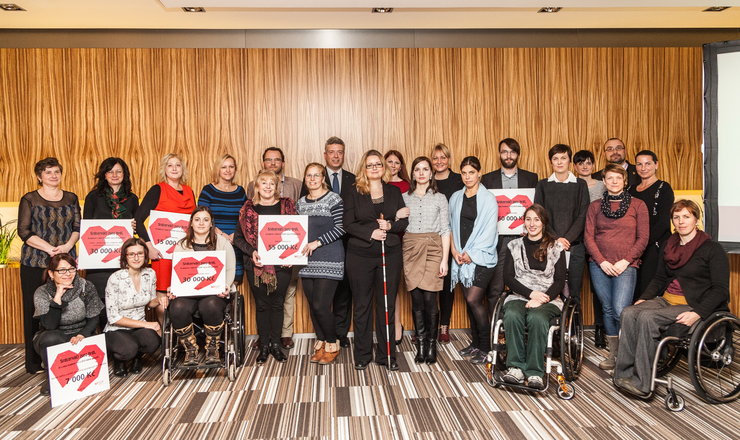 Ve vysočanském Clarionu byly předány šeky projektu Srdcerváči 2015